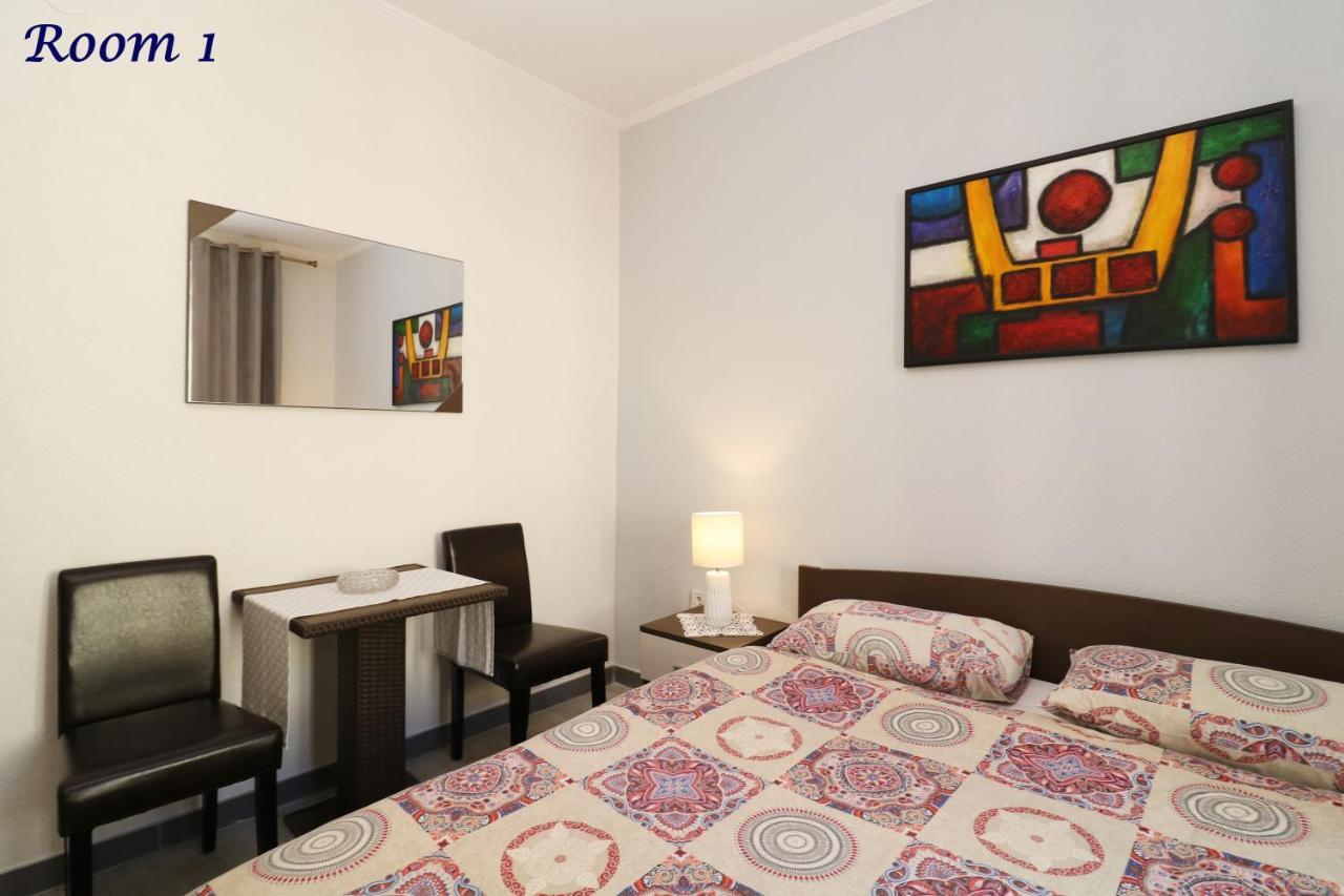 Old Town Rooms And Apartment Poreč Eksteriør bilde