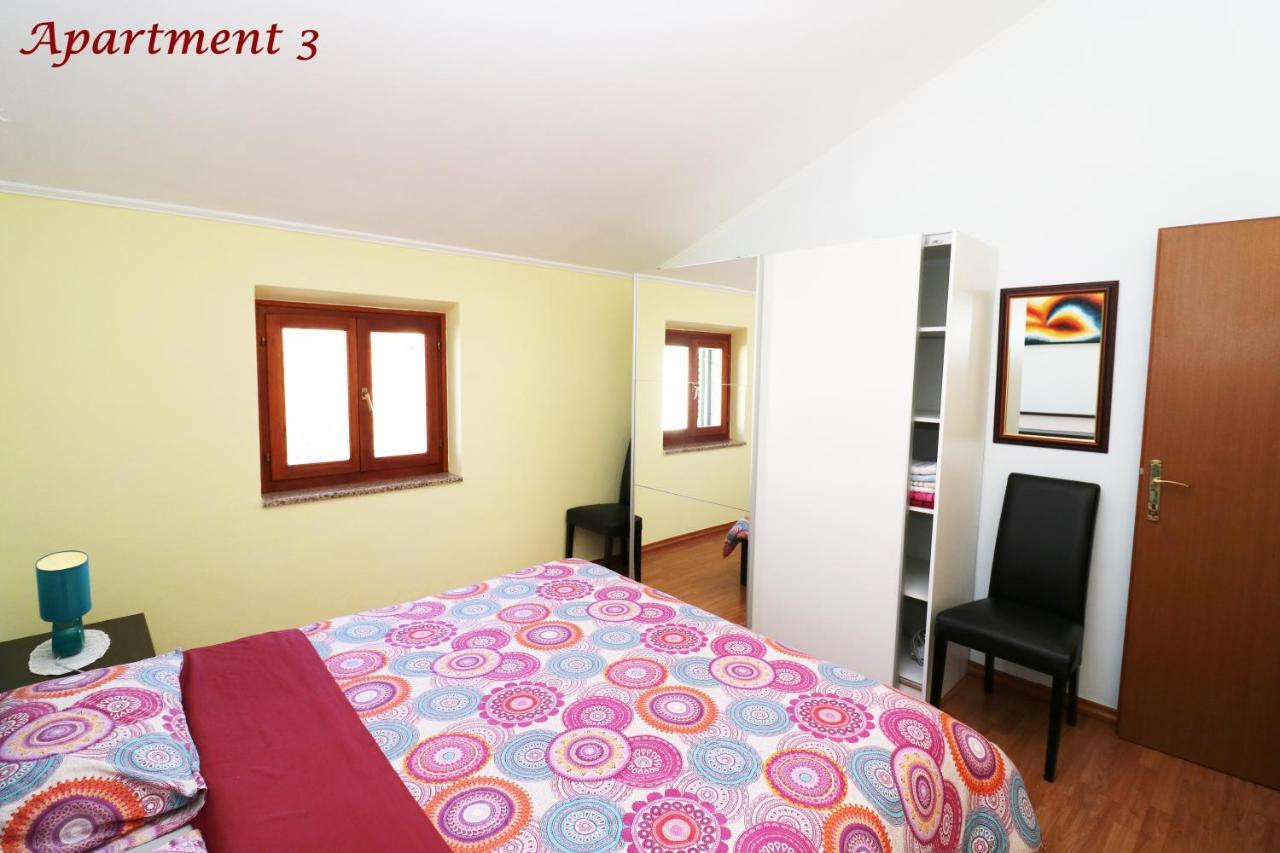 Old Town Rooms And Apartment Poreč Eksteriør bilde