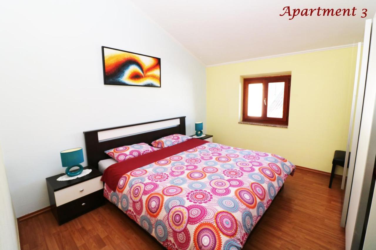 Old Town Rooms And Apartment Poreč Eksteriør bilde